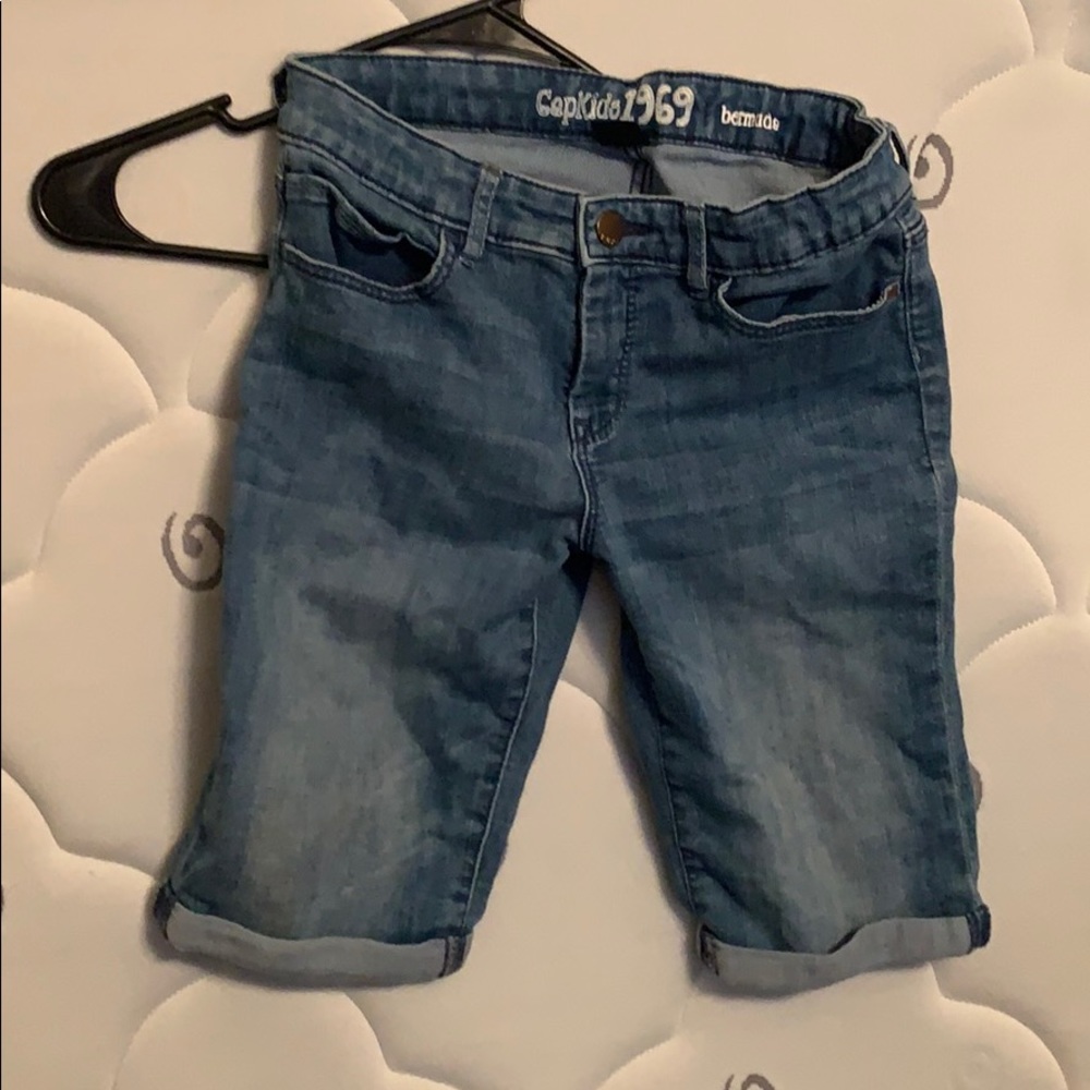 Gap Bermuda shirts girls